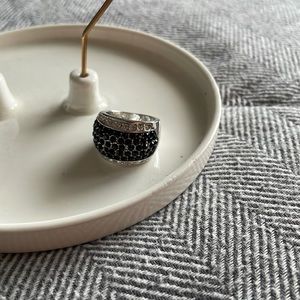 Park Lane ring, size 6